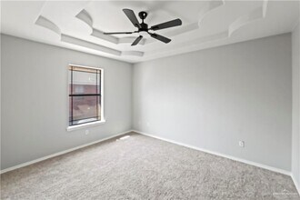 10 S 48th Ln in McAllen, TX - Building Photo - Building Photo