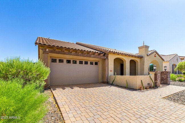 property at 18271 W Desert Trumpet Rd