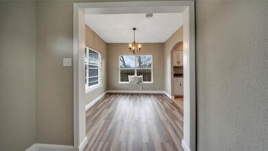 8214 Peekskill Ln in Houston, TX - Building Photo - Building Photo
