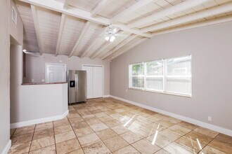 1616 NW 16th St, Unit 2 in Fort Lauderdale, FL - Building Photo - Building Photo