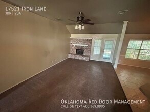 17521 Iron Ln in Edmond, OK - Building Photo - Building Photo