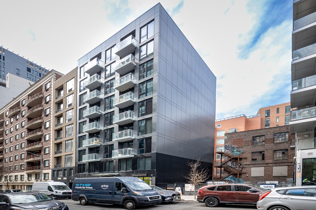 Nexus Lic in Long Island City, NY - Building Photo
