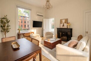 3 E 9th St, Unit SI ID1473046P in New York, NY - Building Photo