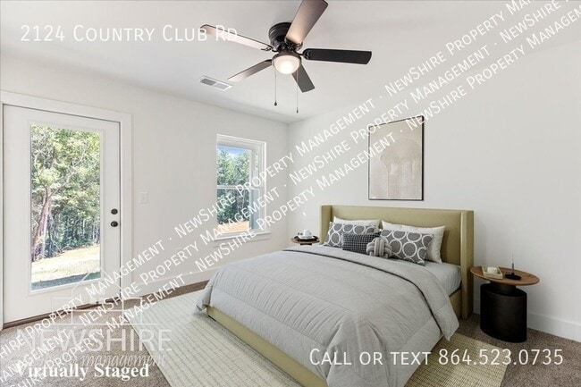 2124 Country Club Rd in Greer, SC - Building Photo - Building Photo