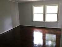 1406 Castle Ct photo'