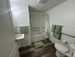 403 NW Park St in Lancaster, MO - Building Photo - Building Photo