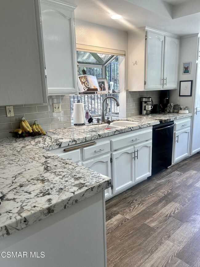 property at 5422 Isabella Ct