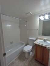 600 Reusens Rd, Unit N150 in Lynchburg, VA - Building Photo - Building Photo