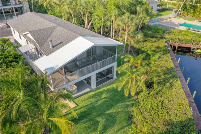 7733 Victoria Cove Ct in Ft. Myers, FL - Building Photo - Building Photo