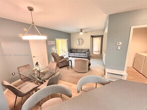 5050 Fairways Cir-Unit -E208 in Vero Beach, FL - Building Photo - Building Photo