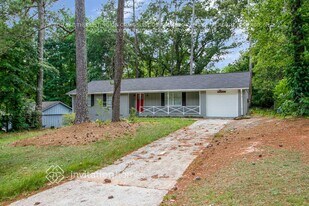 4560 Birch Ridge Trail in Stone Mountain, GA - Building Photo