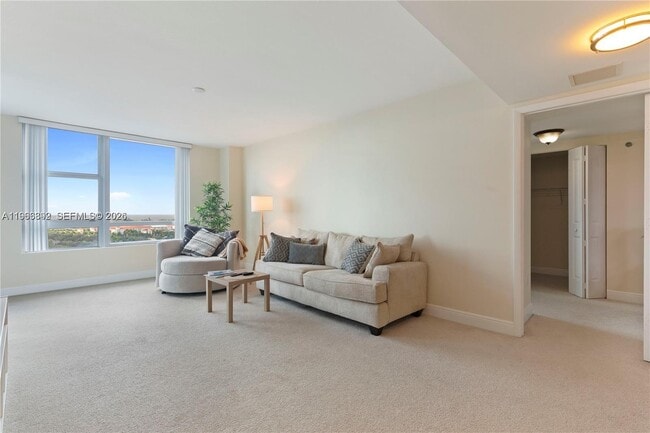 property at 2641 N Flamingo Rd