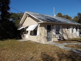 1109 Pennsylvania Ave in St. Cloud, FL - Building Photo