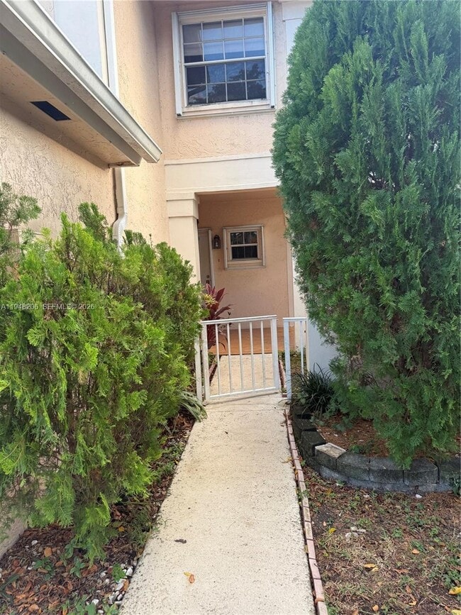 11864 SW 99th St in Miami, FL - Building Photo - Building Photo