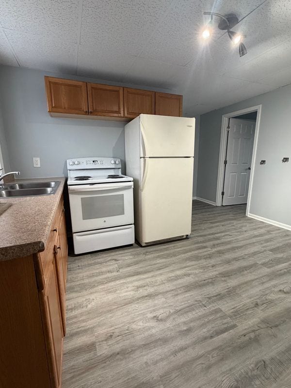 9492 Linden Rd in Swartz Creek, MI - Building Photo - Building Photo