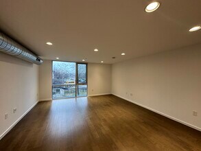 1417 N 7th St, Unit 2 in Philadelphia, PA - Building Photo - Building Photo