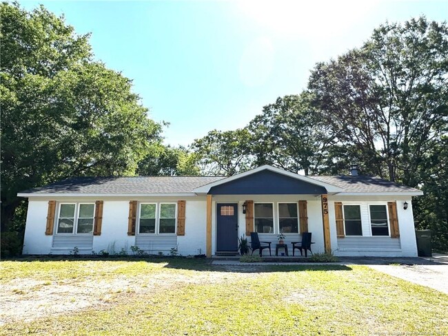 property at 975 Lisa Ave