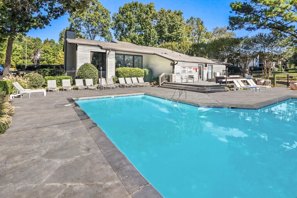 Madison Southpark Apartment Homes in Charlotte, NC