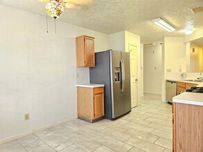 13814 Dentwood Dr in Houston, TX - Building Photo - Building Photo