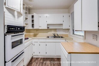 1889 Greater Ave in Biloxi, MS - Building Photo - Building Photo