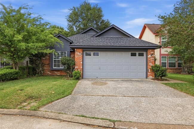 property at 955 Green Meadow St