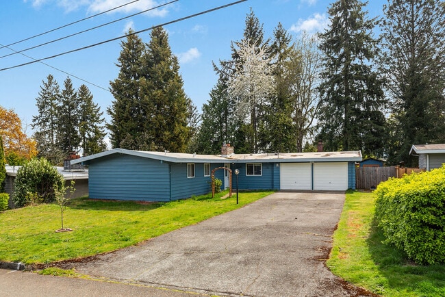 property at 16047 SE 4th St