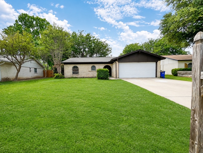 6617 Nola Dr