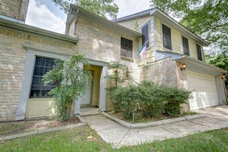 65 Hickory Oak Dr in Spring, TX - Building Photo - Building Photo