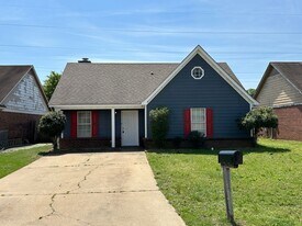 2941 Churchwell Dr in Horn Lake, MS - Building Photo