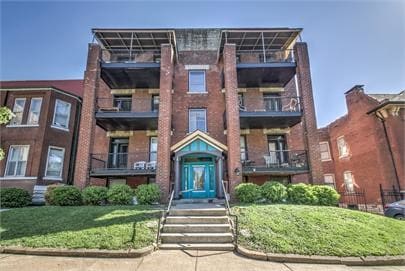 property at 3640 Shaw Blvd