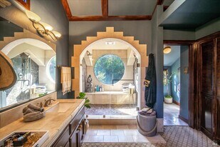 1412 Quail Ct in Santa Rosa, CA - Building Photo