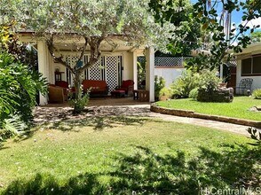 67-233-233 Kiapoko St in Waialua, HI - Building Photo - Building Photo