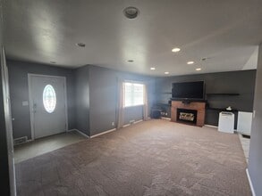 124 W Water St in Lewistown, MT - Building Photo - Building Photo