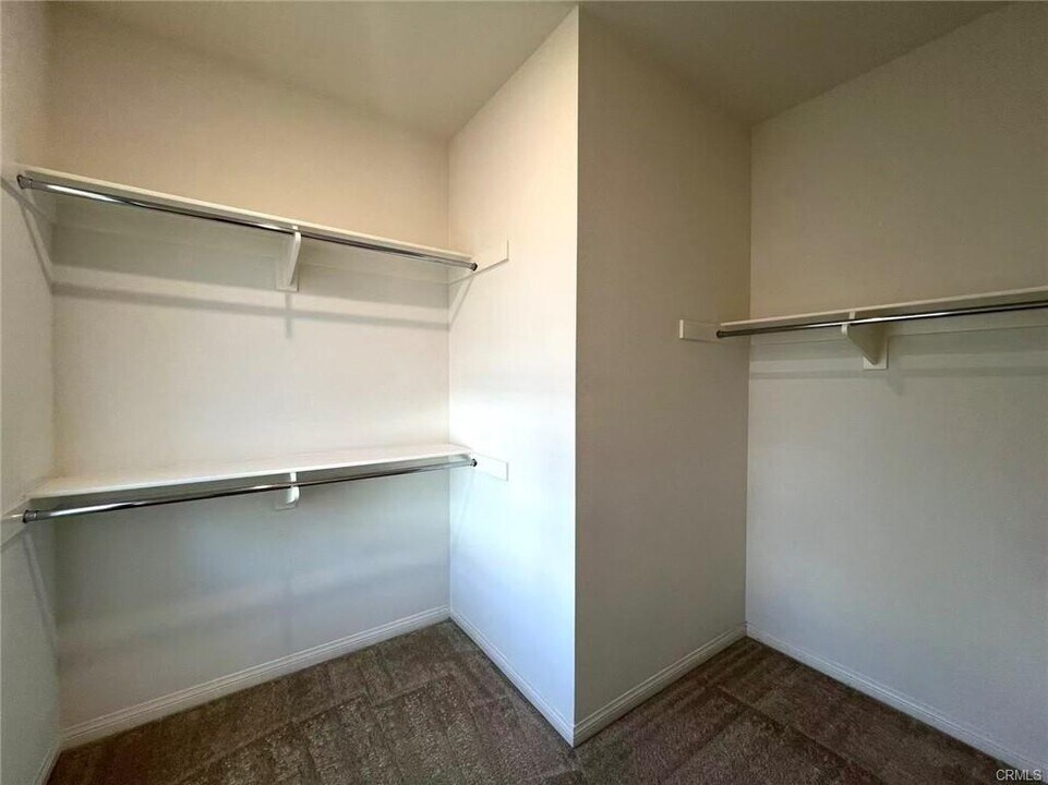 231 Steely in Irvine, CA - Building Photo