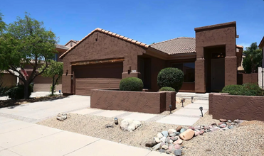 7682 E San Fernando Dr in Scottsdale, AZ - Building Photo - Building Photo