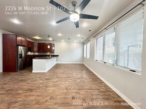 2224 W Madison St in Chicago, IL - Building Photo - Building Photo