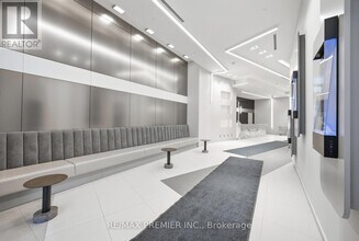 1603 Eglinton Ave W in Toronto, ON - Building Photo - Building Photo