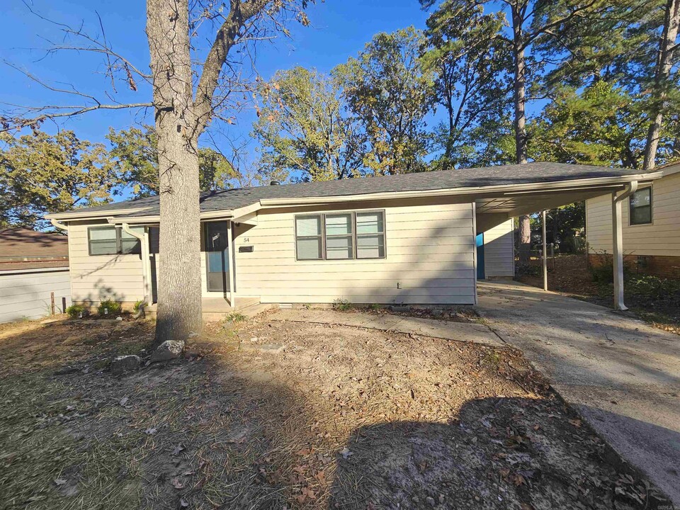 54 Purdue Cir in Little Rock, AR - Building Photo