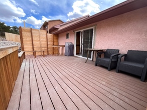 2626 W Pikes Peak Ave in Colorado Springs, CO - Building Photo - Building Photo