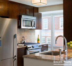 135 Clarendon St in Boston, MA - Building Photo - Building Photo