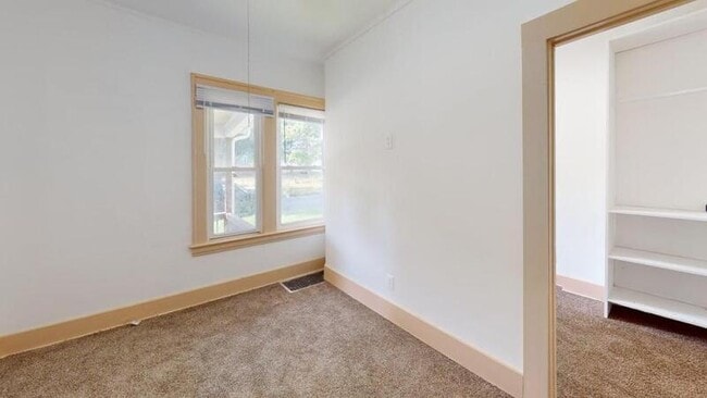 76 Ave A in Rochester, NY - Building Photo - Building Photo