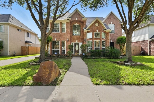 property at 6538 Ivy Heath Ln