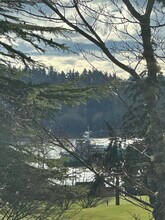 721 Cherry Ave NE in Bainbridge Island, WA - Building Photo - Building Photo