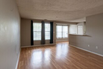 689 Winding Stream Way in Odenton, MD - Building Photo - Building Photo