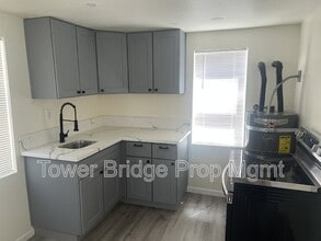 1854 South Ave in Sacramento, CA - Building Photo - Building Photo