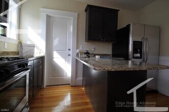 24 Matchett St, Unit 1 in Boston, MA - Building Photo - Building Photo