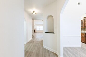 5908 95th St in Lubbock, TX - Foto de edificio - Building Photo