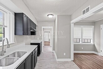 4051 Auburn Rd in Memphis, TN - Building Photo - Building Photo