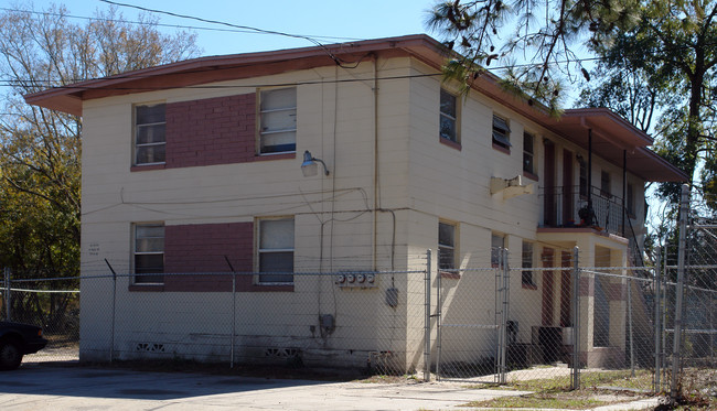 4000 Wilson St in Jacksonville, FL - Building Photo - Building Photo