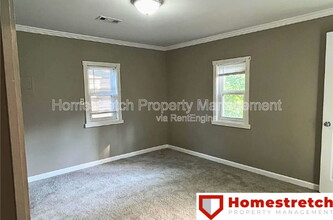 49 Marie Dr in St. Charles, MO - Building Photo - Building Photo